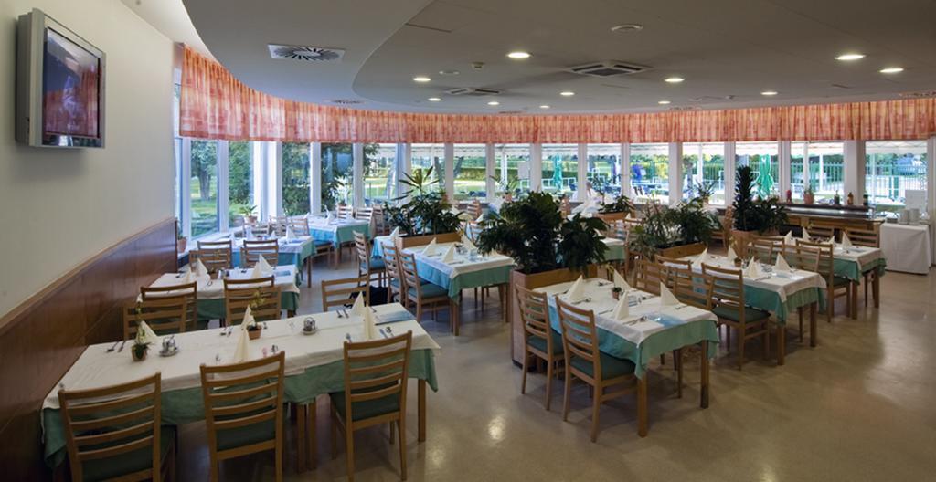 Hotel Termal - Terme 3000 - Sava Hotels & Resorts Moravske Toplice Exterior photo
