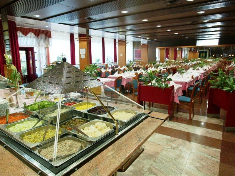 Hotel Termal - Terme 3000 - Sava Hotels & Resorts Moravske Toplice Exterior photo